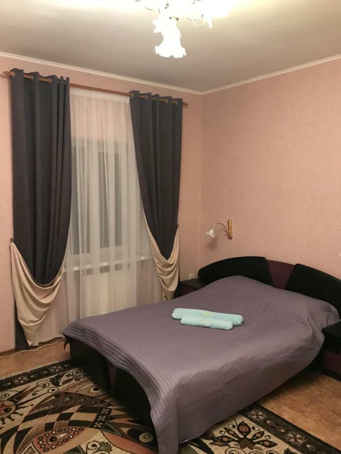 Отель "Natali" Mikolajiv Kültér fotó